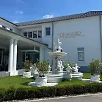 Villaggio 4*