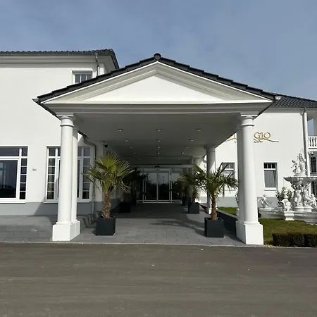 Ξενοδοχείο Villaggio Mackenbach